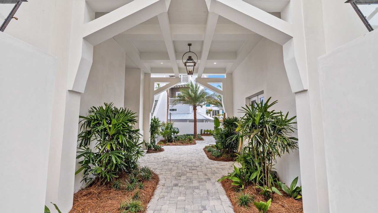 Photo of Outdoor in Chivas Bluff
