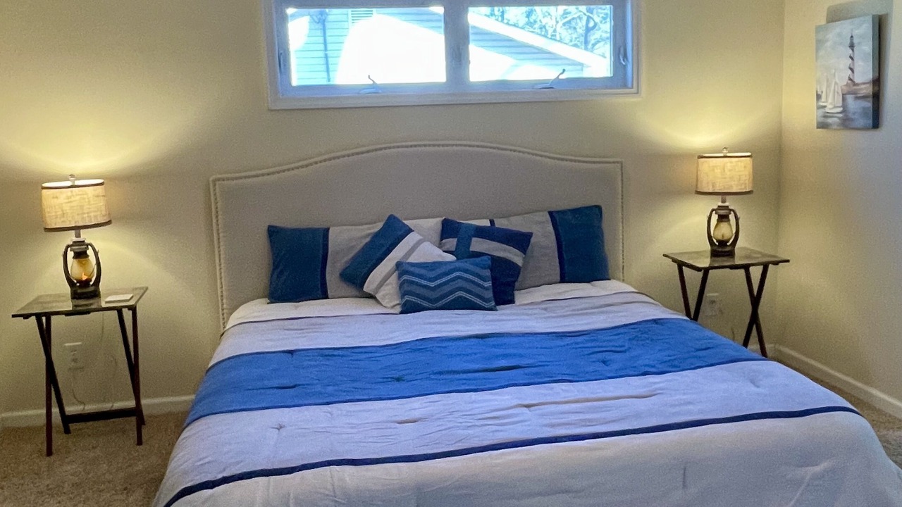Photo of Bedroom in Grimstead