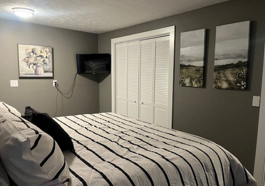 Photo of Bedroom in Mishawaka