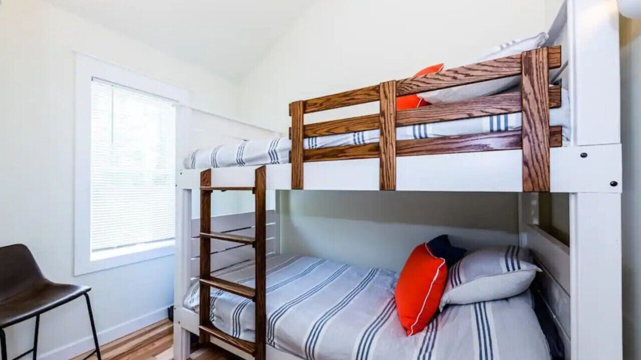 Photo of Bedroom in Paw Paw Lake