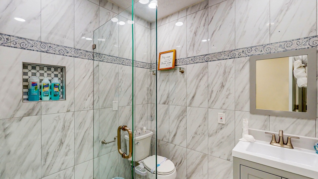 Photo of Bathroom in Hollywood Hills
