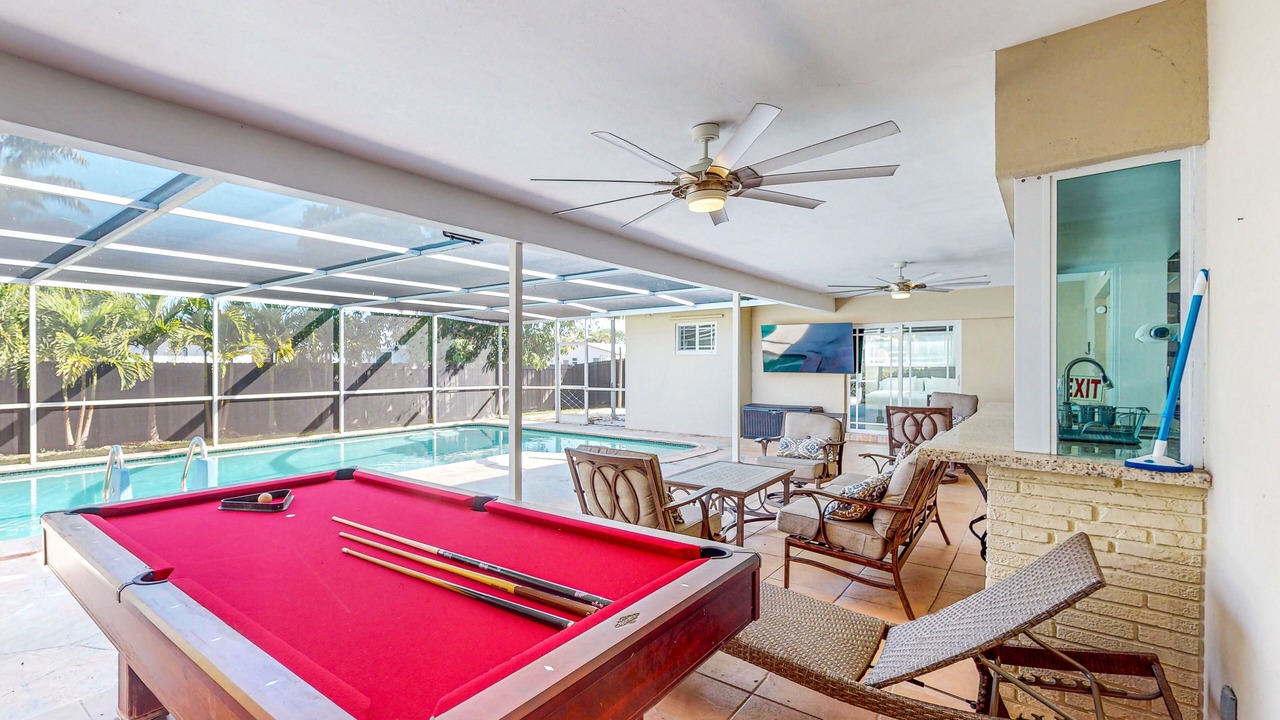 Photo of Patio Balcony in Hollywood Hills