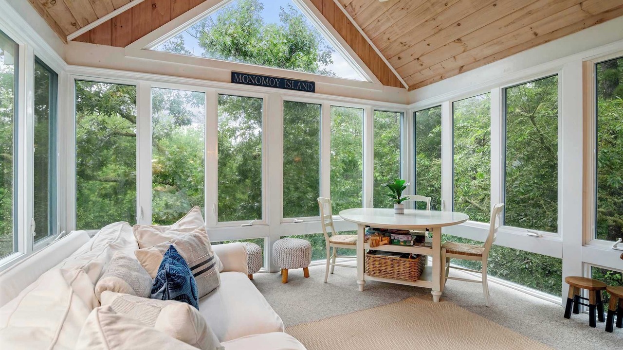 Photo of Livingroom in West Chatham