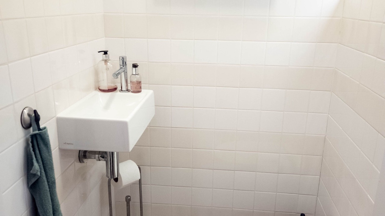 Photo of Bathroom in Canal Ring