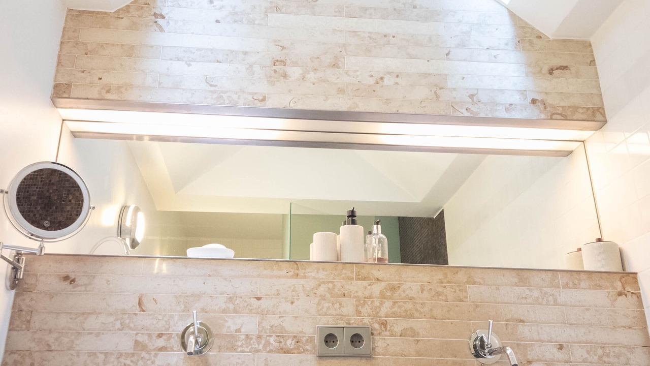 Photo of Bathroom in Canal Ring