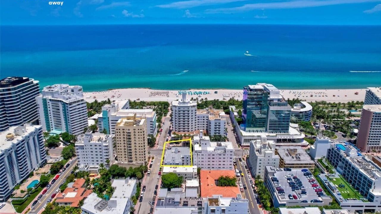 Photo of Outdoor in Mid Beach
