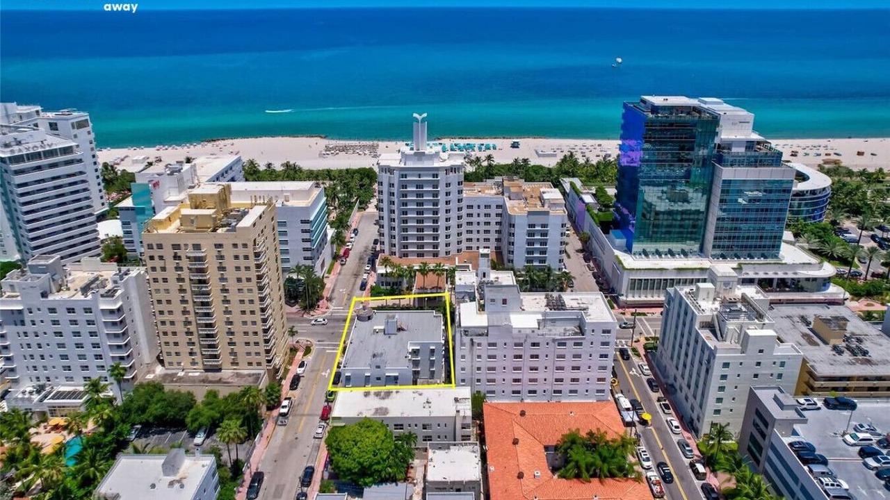 Photo of Outdoor in Mid Beach