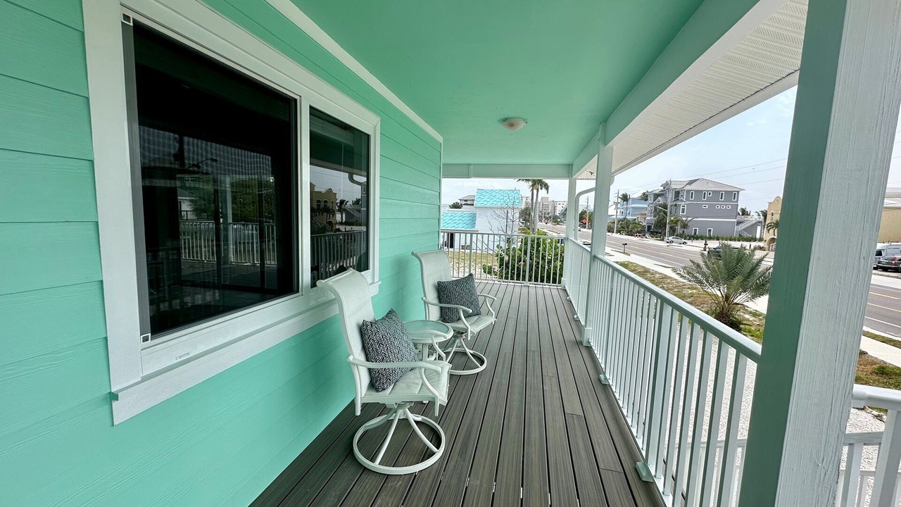 Photo of Patio Balcony in Laguna Shores