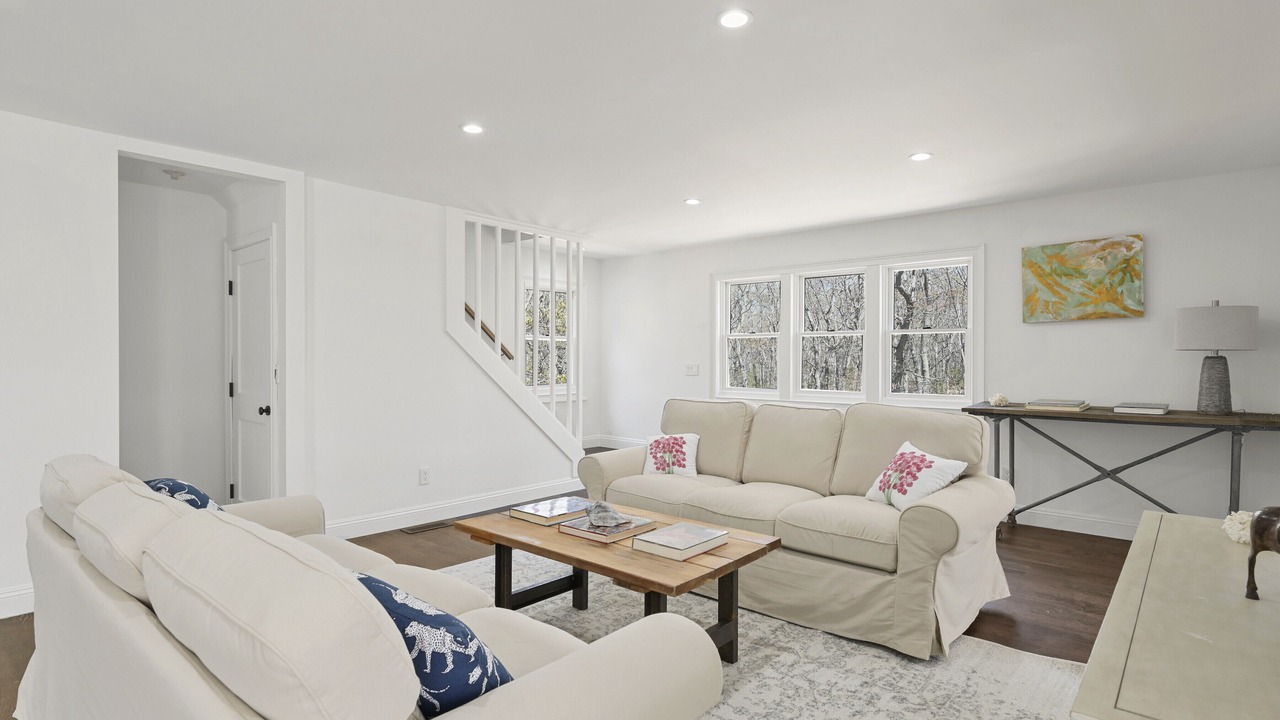 Photo of Livingroom in Noyack