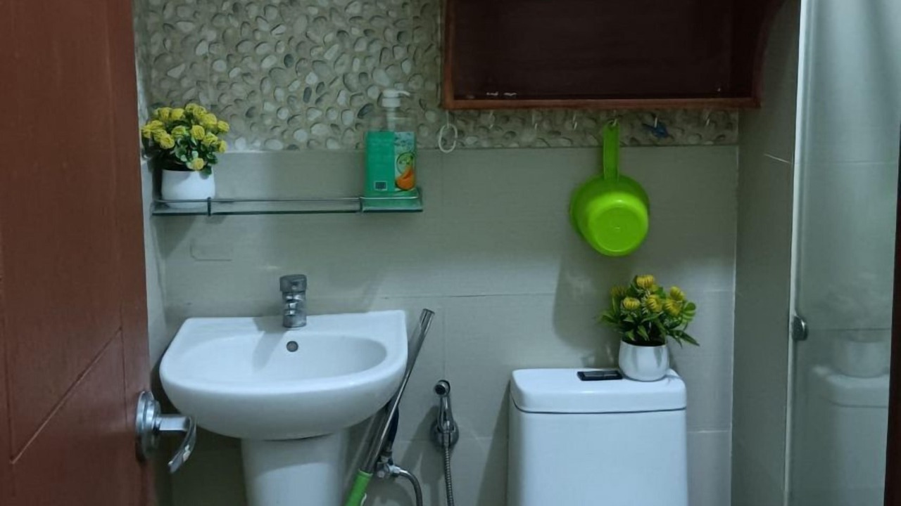Photo of Bathroom in Las Pinas