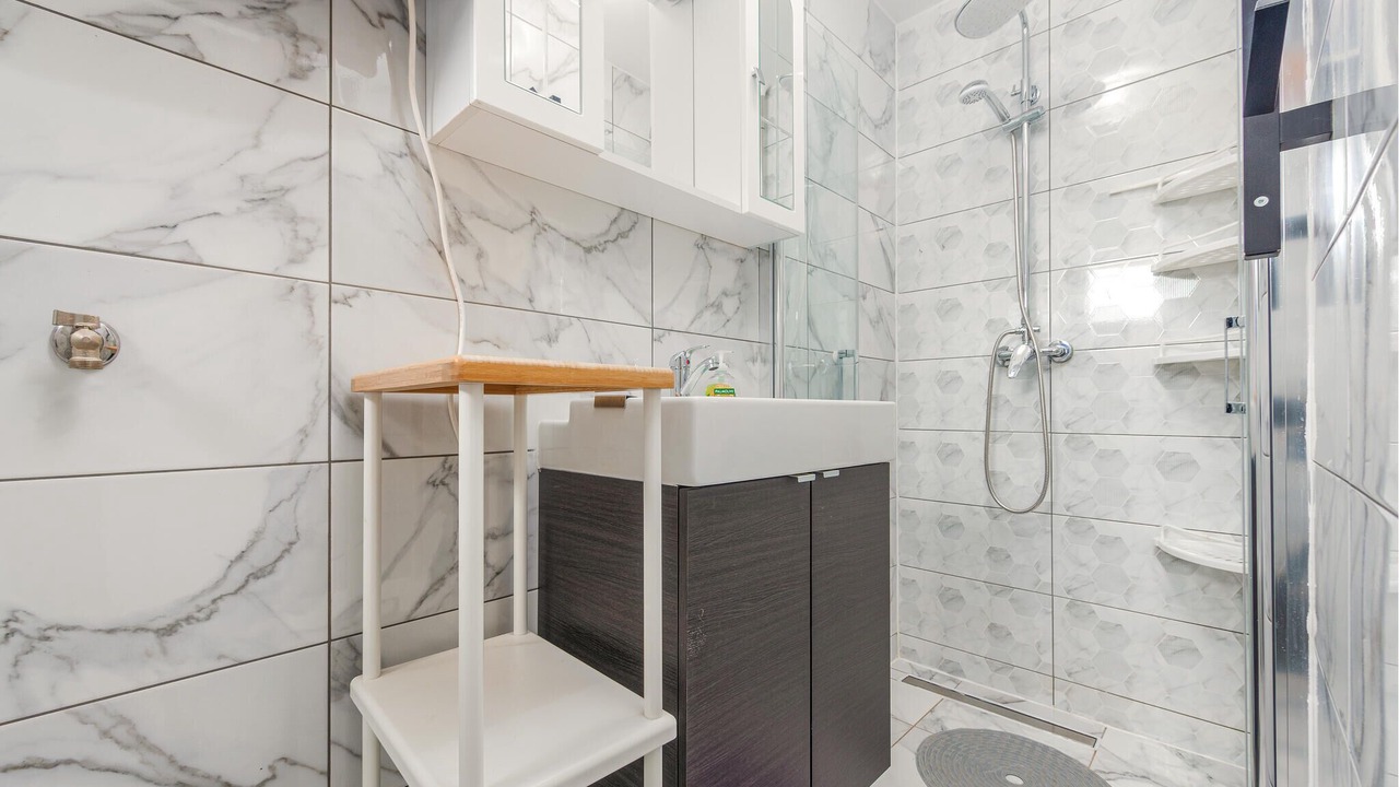 Photo of Bathroom in Mali Iz
