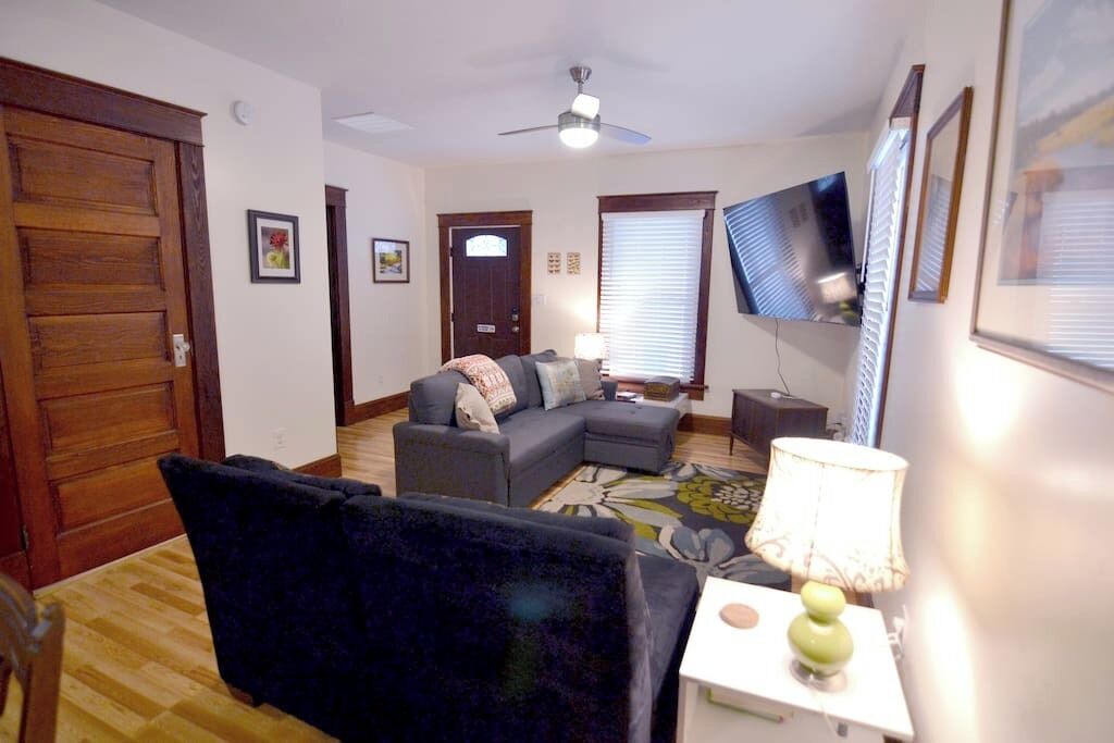 Photo of Livingroom in Bedford