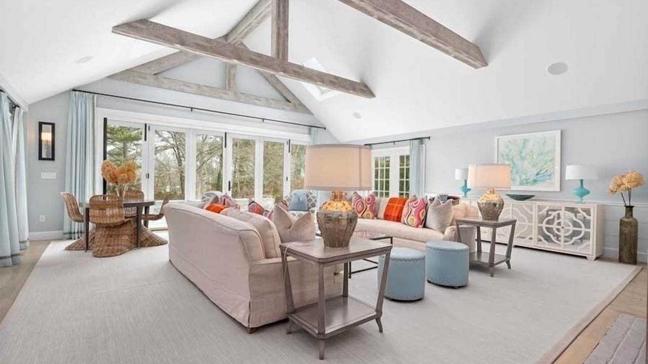 Photo of Livingroom in Osterville