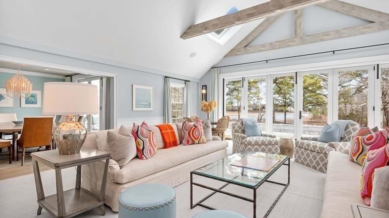 Photo of Livingroom in Osterville