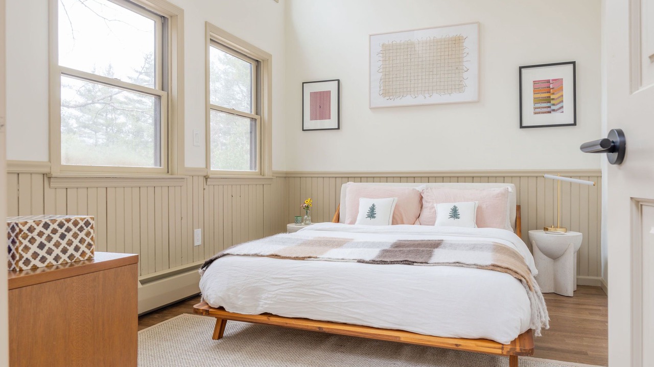 Photo of Bedroom in Kingston