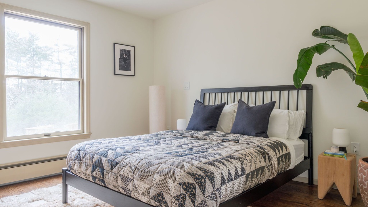 Photo of Bedroom in Kingston