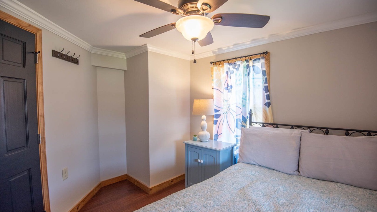 Photo of Bedroom in Crumpler