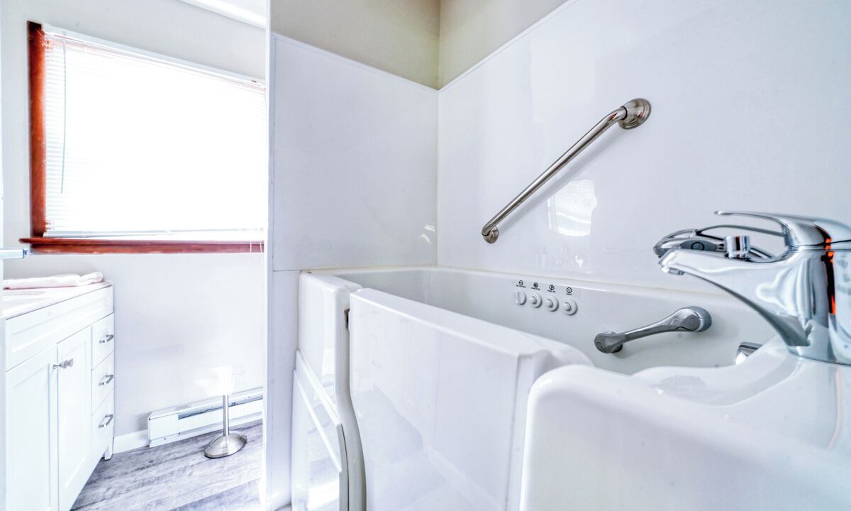 Photo of Bathroom in Cold Spring