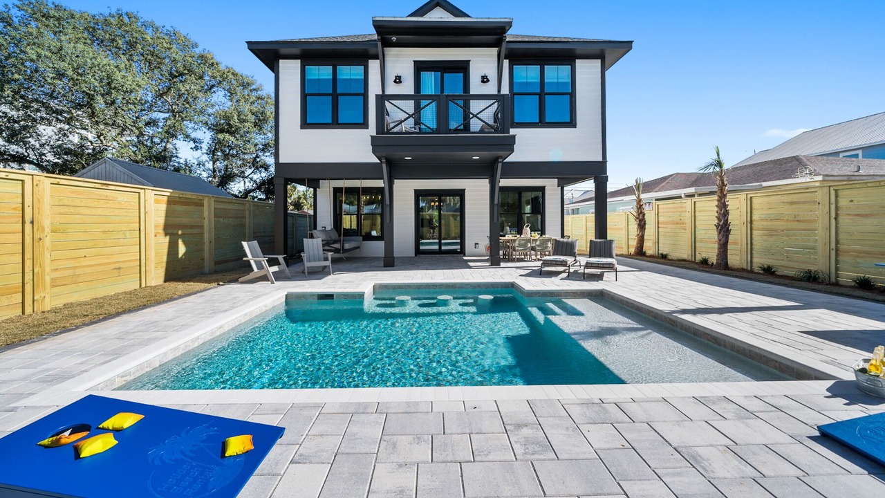 Photo of Others in Laguna Beach Estates