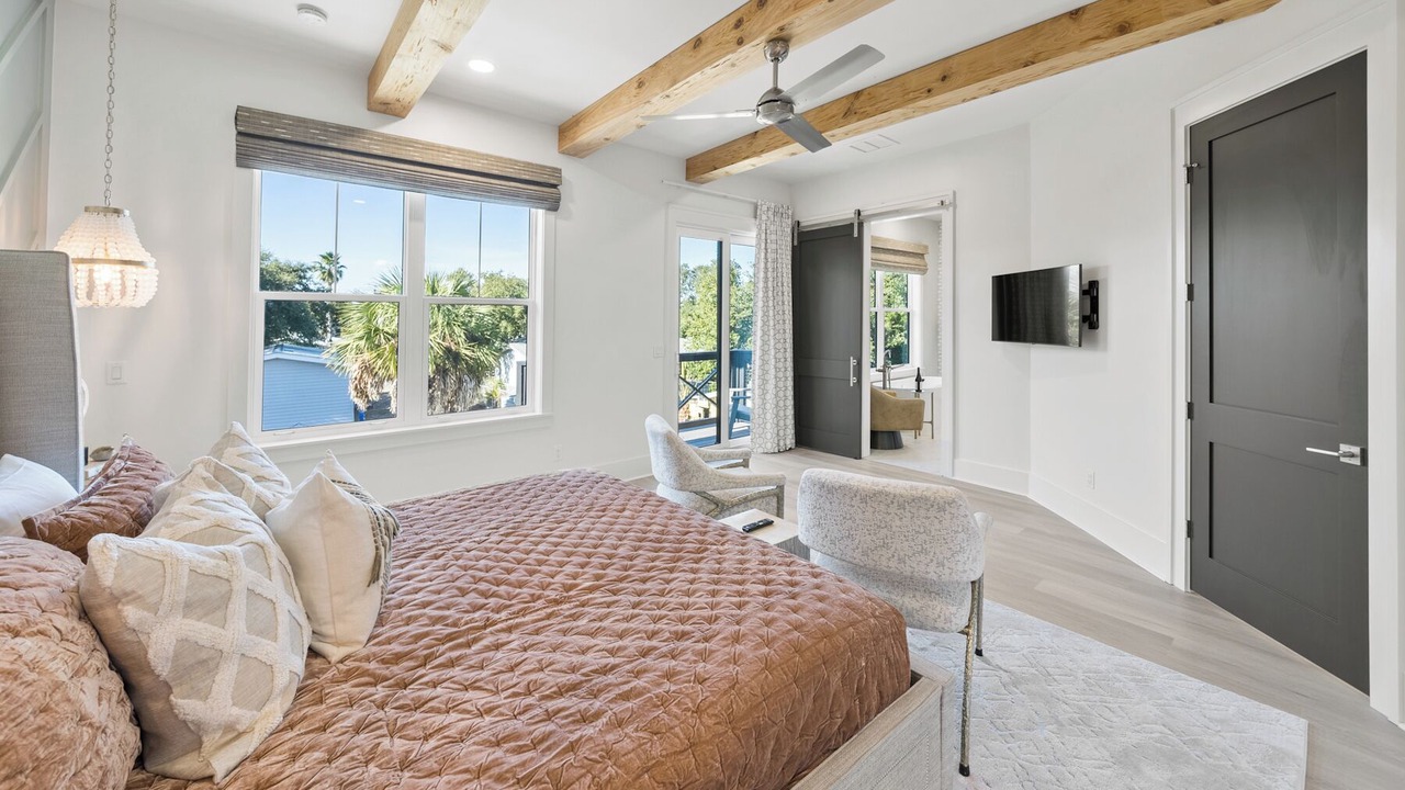 Photo of Patio Balcony in Laguna Beach Estates