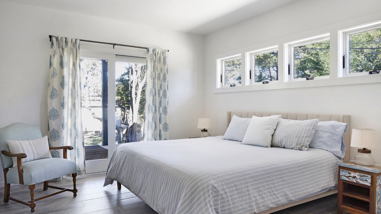 Photo of Bedroom in Bay Shore