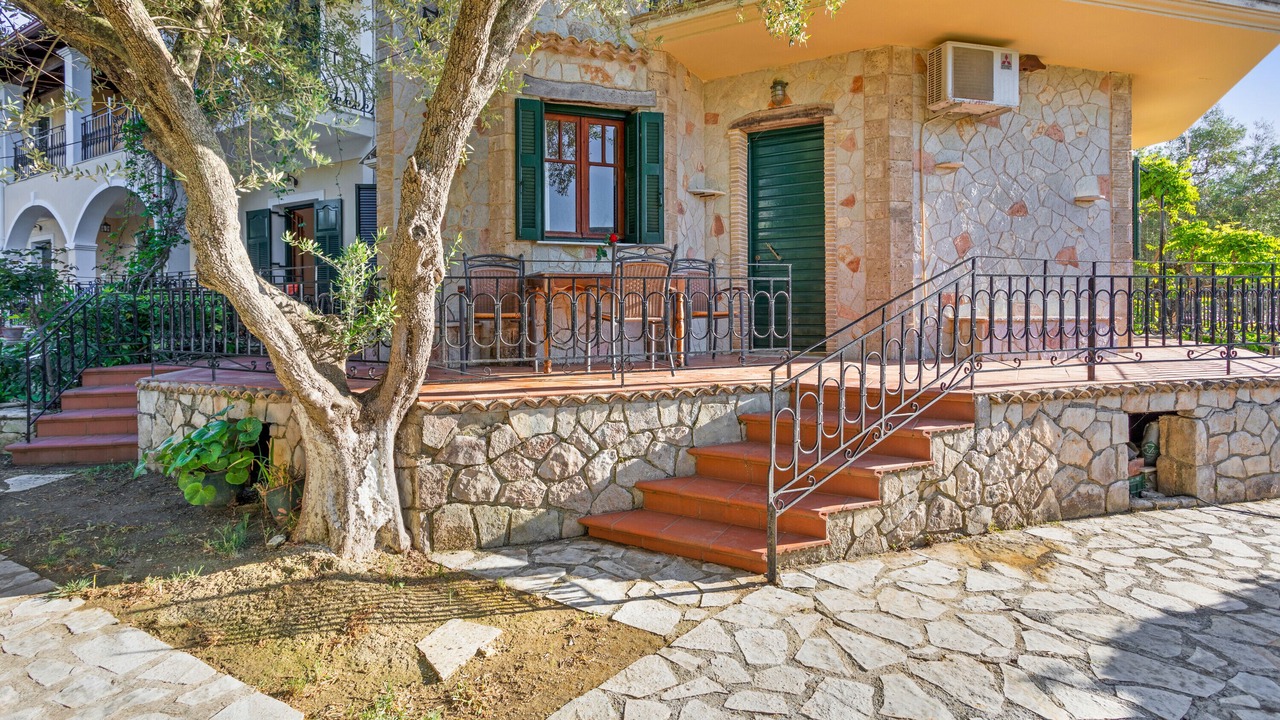 Photo of Outdoor in Limni Keri