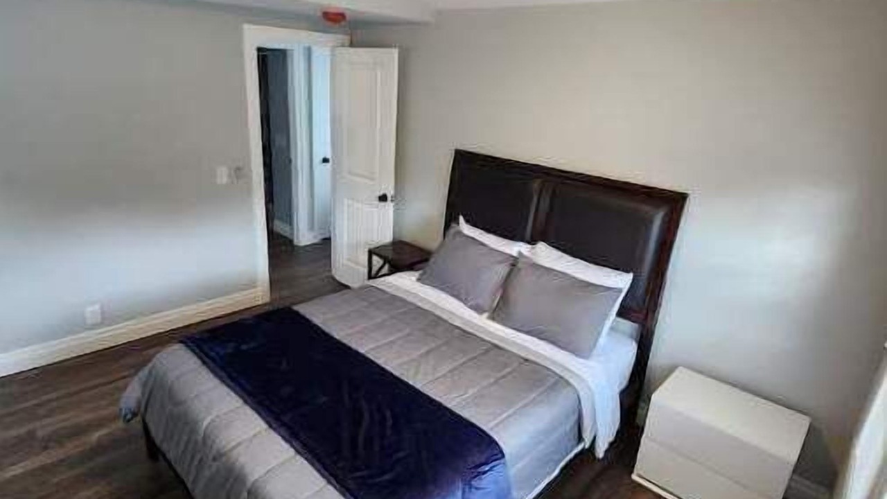 Photo of Bedroom in Lackawanna