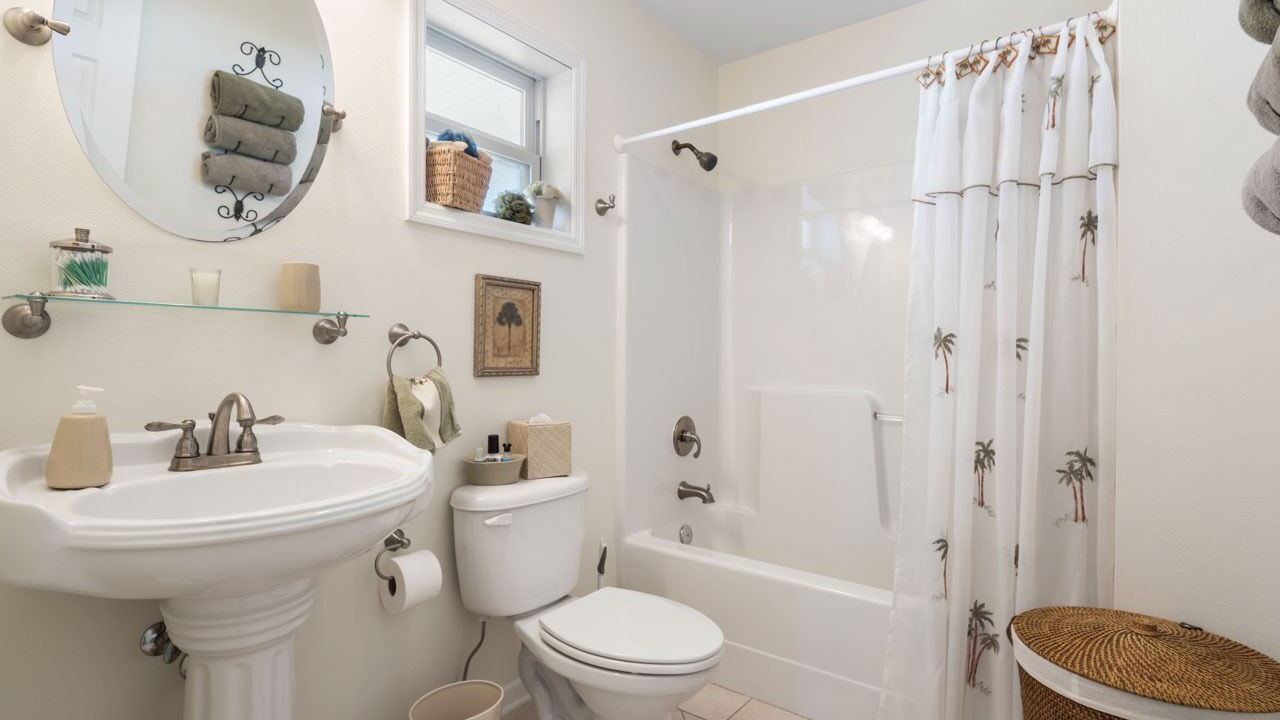 Photo of Bathroom in Keaton Beach
