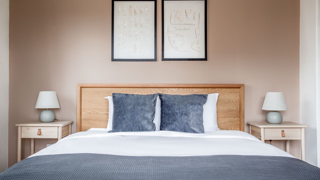 Photo of Bedroom in Linda-a-Velha