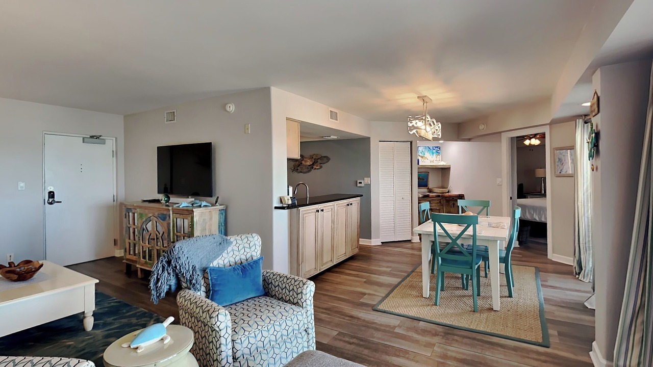 Photo of Livingroom in Pensacola Beach