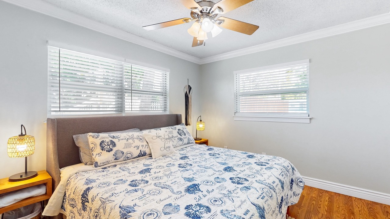 Photo of Bedroom in College Green Estates