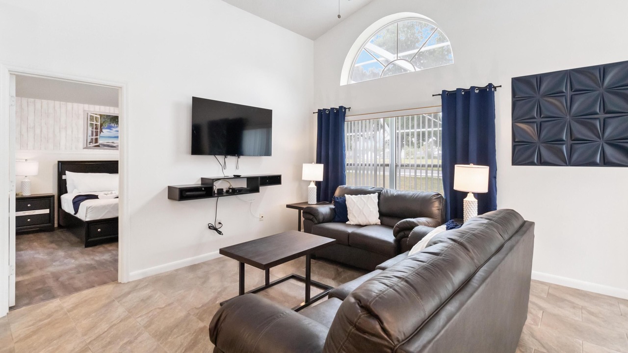 Photo of Livingroom in Bridgewater Crossing