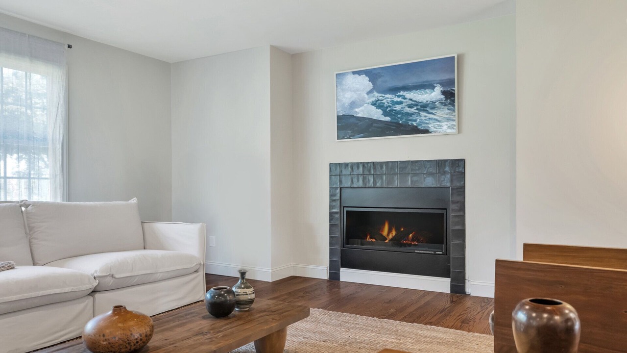 Photo of Livingroom in Northville