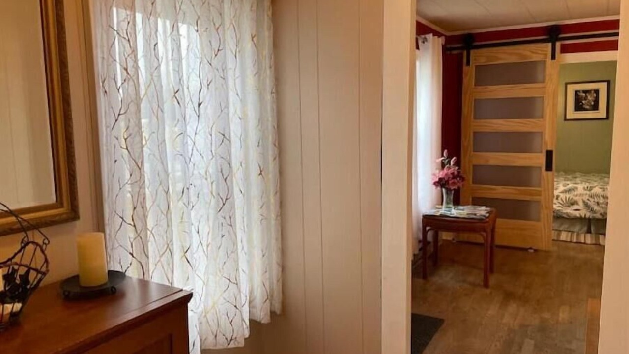 Photo of Bedroom in Three Oaks