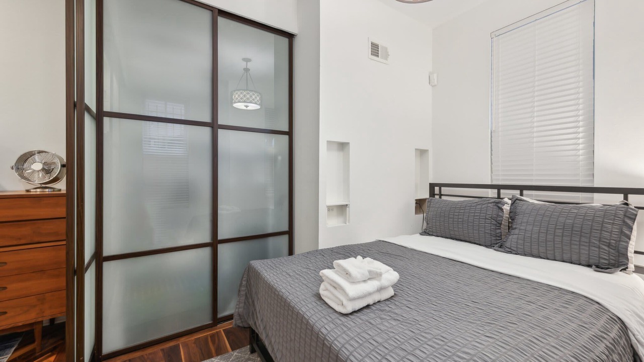 Photo of Bedroom in Logan Circle
