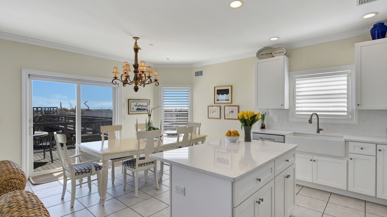 Photo of Livingroom in West Hampton Dunes