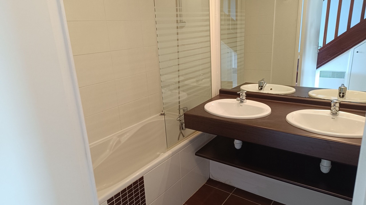 Photo of Bathroom in Sables-d'Or-les-Pins