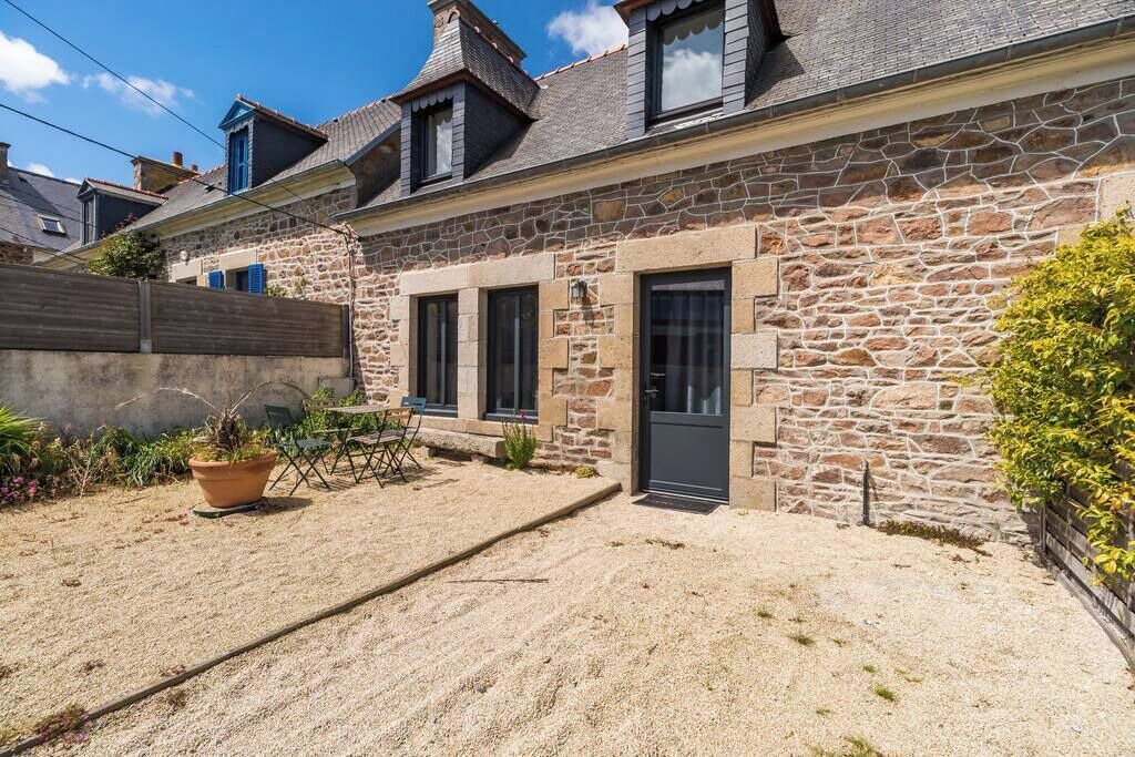 Photo of Outdoor in Loguivy
