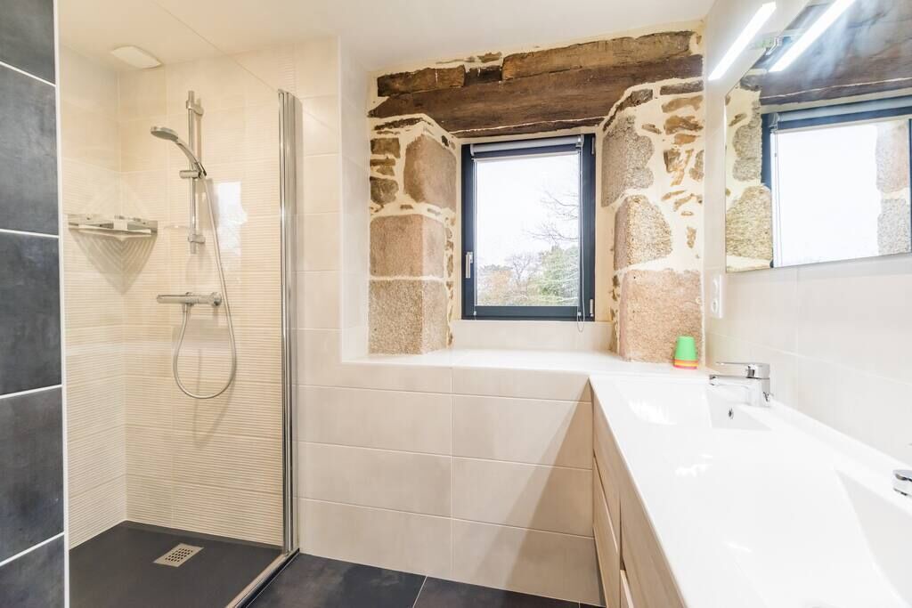Photo of Bathroom in Lannion