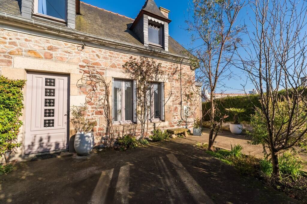 Photo of Outdoor in Loguivy