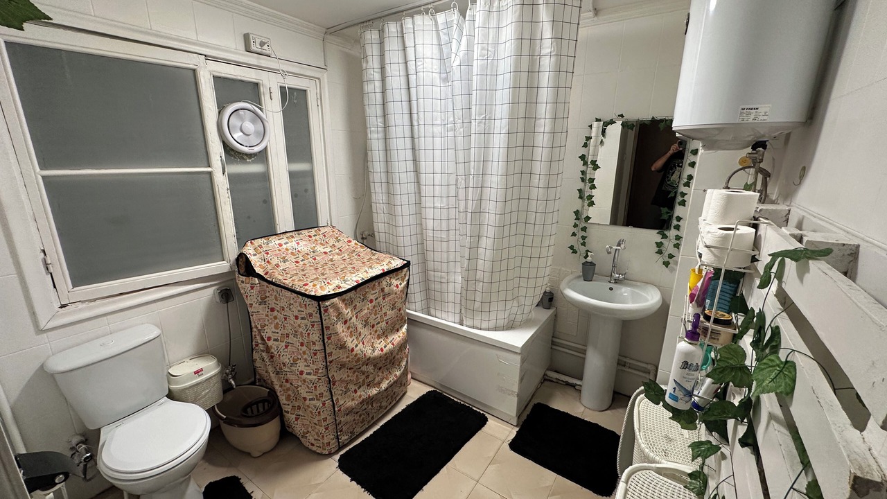 Photo of Bathroom in As-Sayidah Zaynab