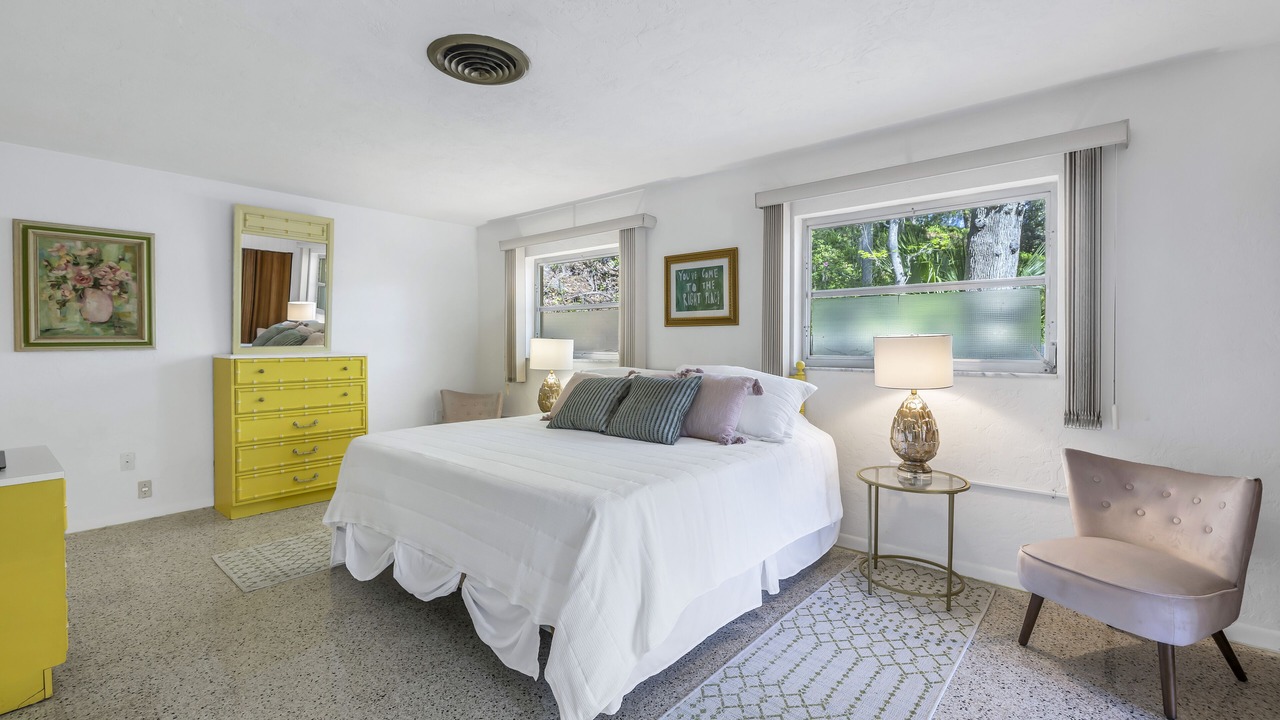 Photo of Bedroom in Dunnellon