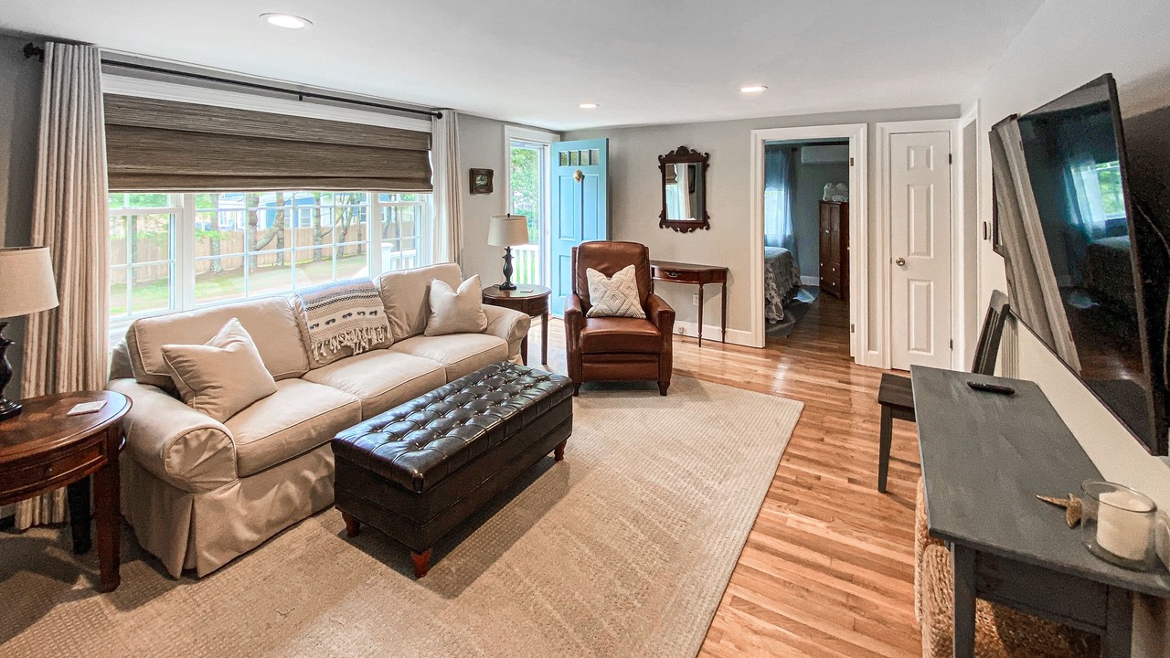 Photo of Livingroom in West Harwich