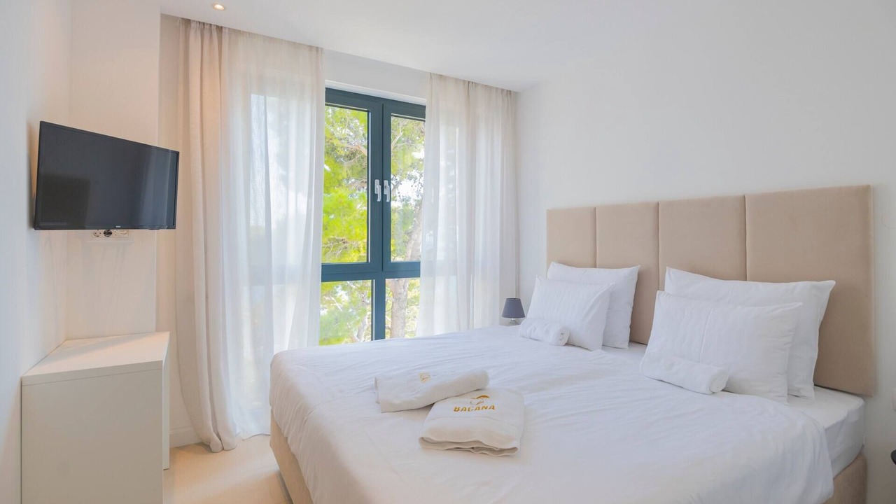 Photo of Bedroom in Brela