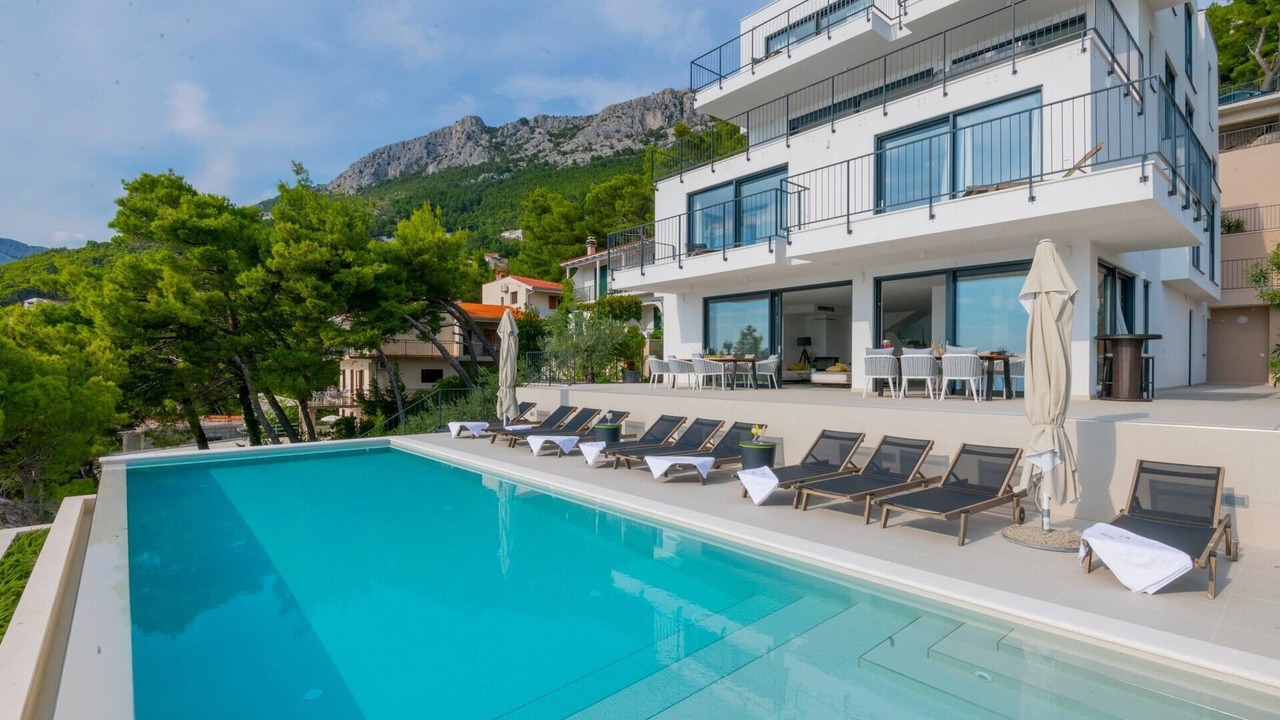 Photo of Outdoor in Brela