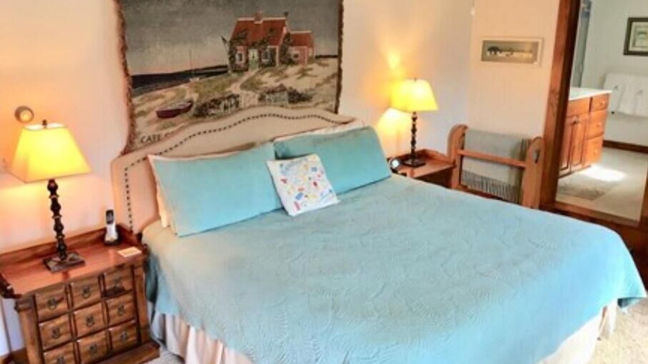 Photo of Bedroom in Dennis