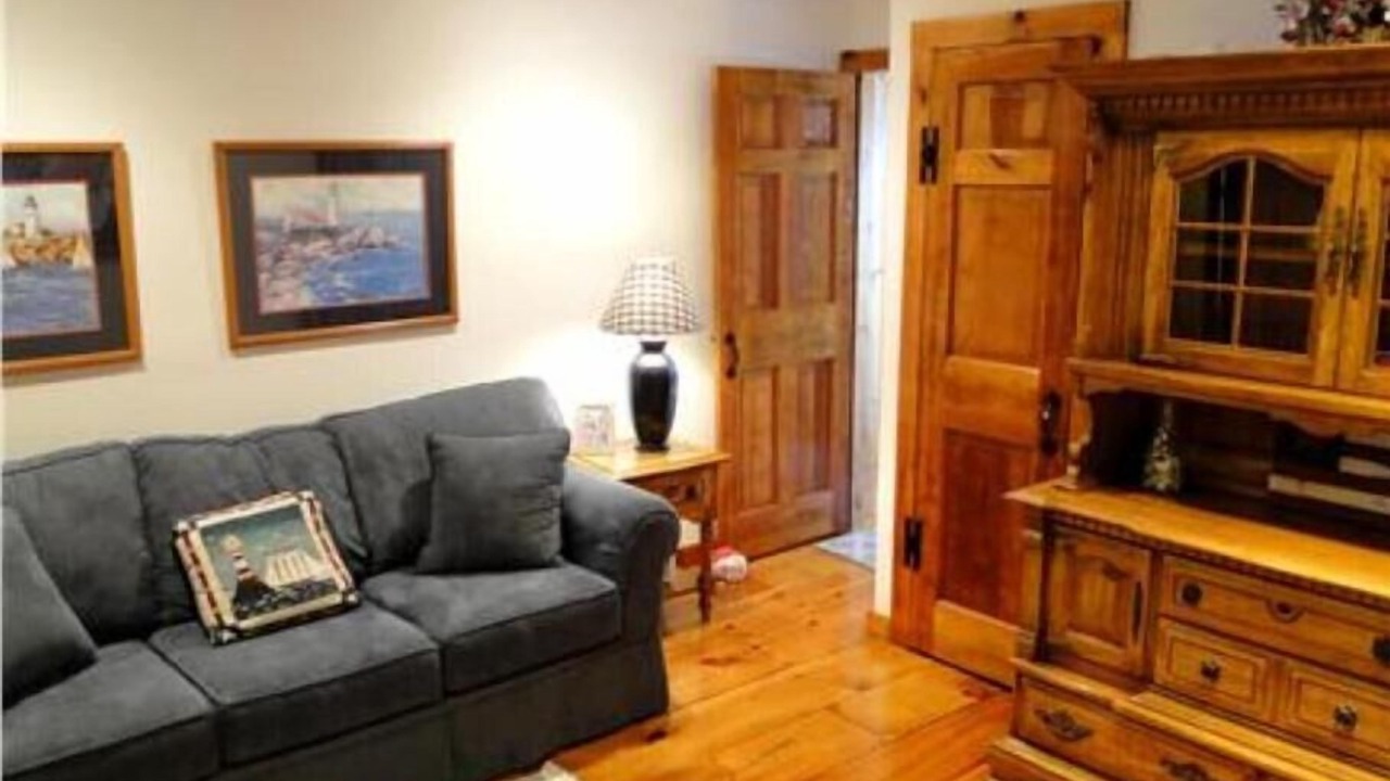 Photo of Livingroom in Dennis