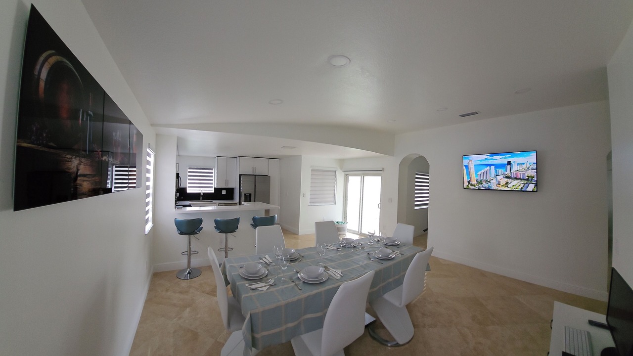 Photo of Bedroom in Homestead