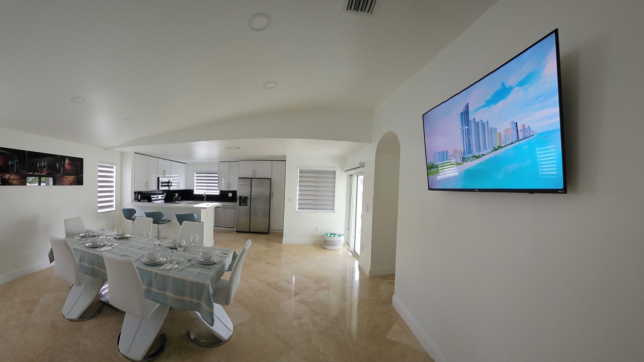 Photo of Bedroom in Homestead