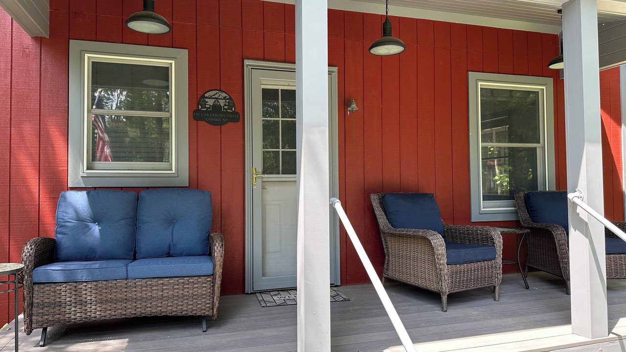 Photo of Patio Balcony in Copake